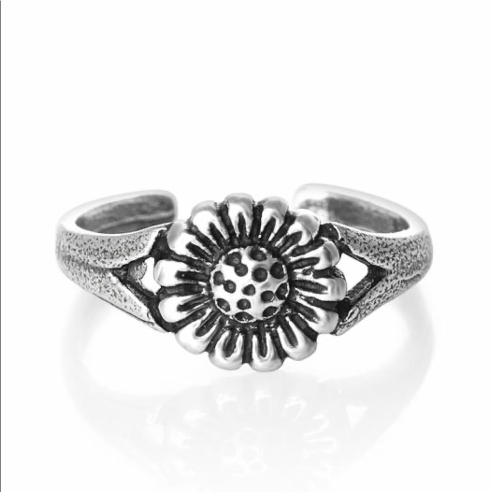 Sterling Silver Sunflower Bohemian Toe Ring